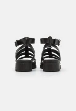 Pier One Leather - Sandalias - Black 11 Pier One Leather - Sandalias - Black -Pier One Tienda 1cc88dc888f7495b975a9e2f9de131bd