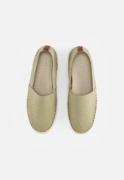 Pier One Rena Espadrille Unisex - Alpargatas - Olive -Pier One Tienda 37f61750ec004994b62ae6ddcfad1a43
