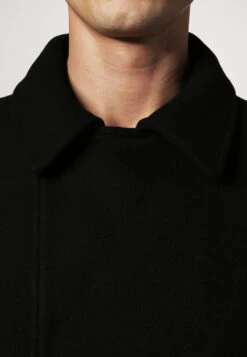 Pier One Abrigo Corto - Black -Pier One Tienda 3a807c417cf745f9bb635596e9ac1542