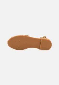 Pier One Leather- Sandalias - Beige 12 Pier One Leather- Sandalias - Beige -Pier One Tienda 3c9633361b854fb898d9092181dbcfc6