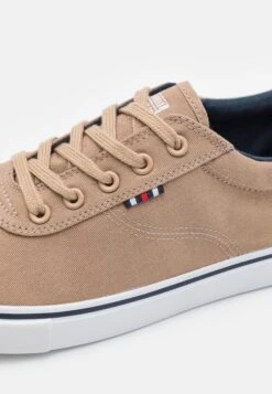 Pier One Unisex - Zapatillas - Brown -Pier One Tienda 3d8d930a9d594a348d328f3c83bbc354