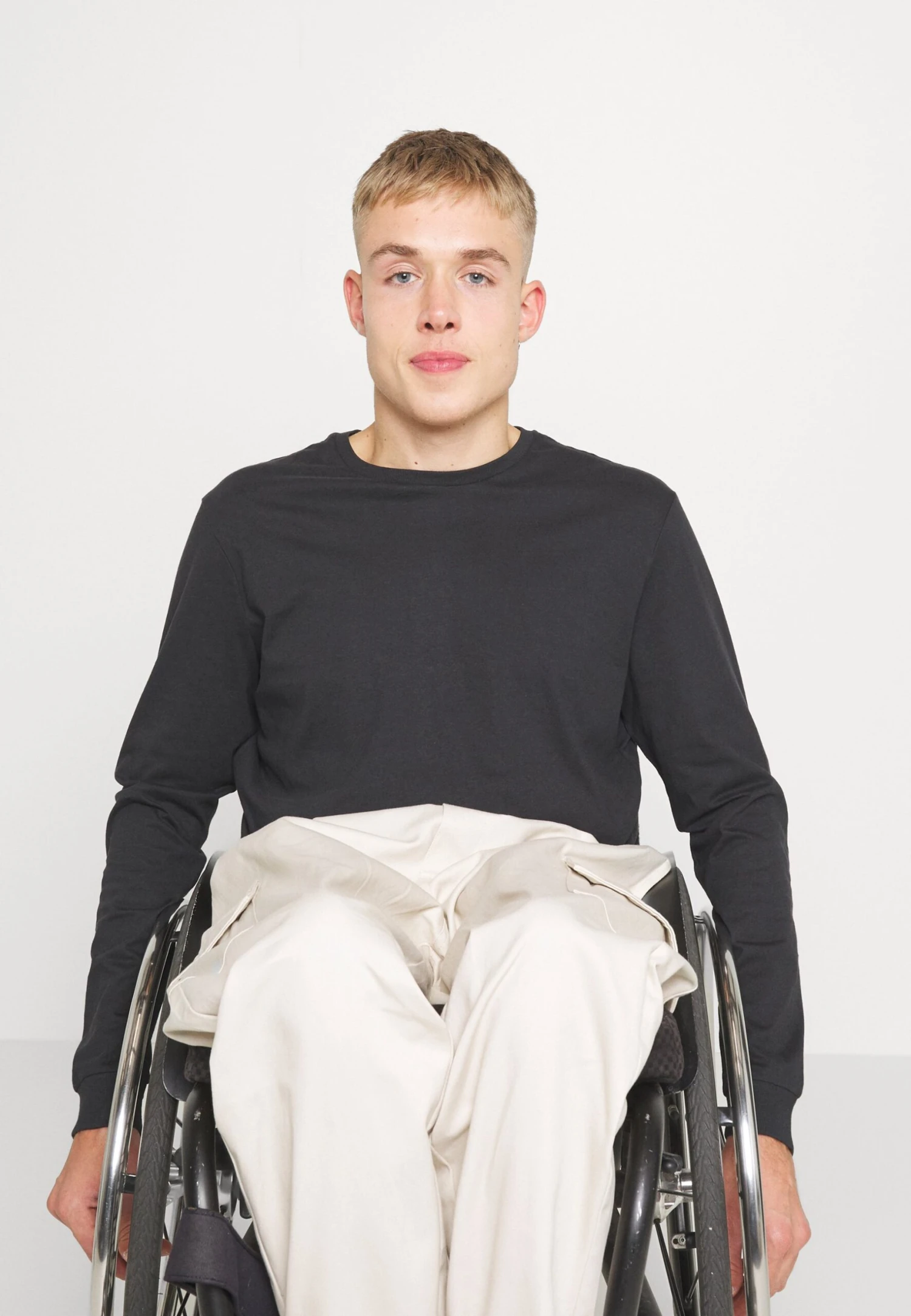 Pier One Camiseta De Manga Larga - Black 5 Pier One Camiseta De Manga Larga - Black - Imagen 3