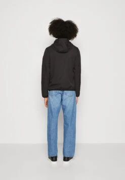 Pier One Impermeable - Black -Pier One Tienda 4e357a4c9dc64463935acb495187a2e8