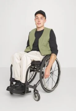 Pier One Camiseta De Manga Larga - Black 18 Pier One Camiseta De Manga Larga - Black -Pier One Tienda 508cc2d087ea4d4db780d271e9b73276