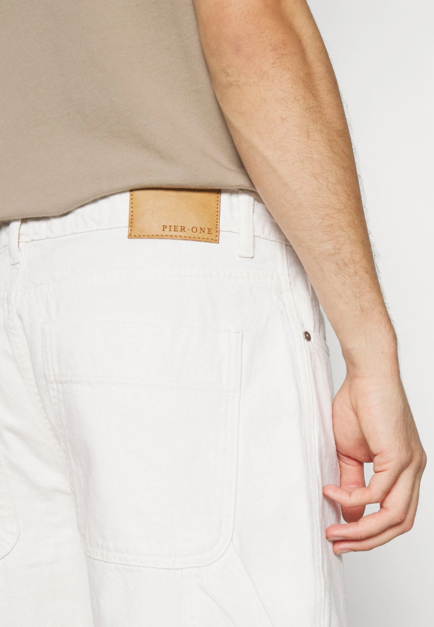 Pier One Carpenter Colored Twill- Vaqueros Rectos - Off-White 10 Pier One Carpenter Colored Twill- Vaqueros Rectos - Off-White - Imagen 8