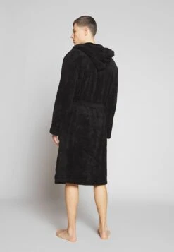 Pier One Albornoz - Black 10 Pier One Albornoz - Black -Pier One Tienda 75a98de977234435b0a886383a91af9e