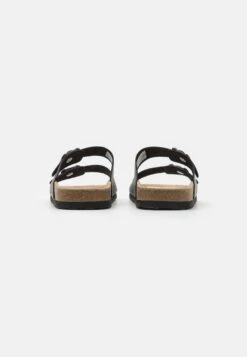 Pier One Leather Unisex - Sandalias Planas - Black -Pier One Tienda 78db4dd14a8d4857820f33ef21310d89