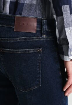 Pier One Basic - Vaqueros Rectos - Dark Blue Denim -Pier One Tienda 7aa5df5983c44365808e18ddcad2589e