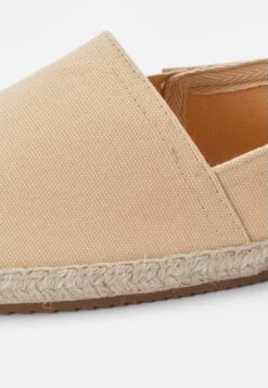 Pier One Rena Espadrille Unisex - Alpargatas - Beige -Pier One Tienda 7bf9f79cf7ad4df8a90b17f86d74fca8