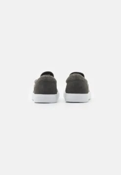 Pier One Unisex - Zapatillas - Grey 10 Pier One Unisex - Zapatillas - Grey -Pier One Tienda 7c950f1e7b024aca9c245930cc2d1a1f