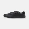 Pier One Unisex - Zapatillas - Black 2 Pier One Unisex - Zapatillas - Black -Pier One Tienda 9126fe17f3714c259361e1791a3037b2