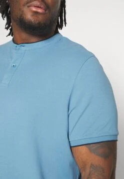 Pier One Camiseta Básica - Light Blue -Pier One Tienda ab4cd54cc1144af9a970ae146909daf5