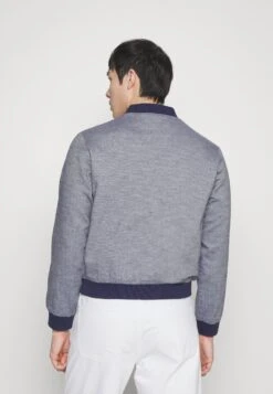 Pier One Chaquetas Bomber - Dark Blue -Pier One Tienda b1943f9a2db34e26b563b2036d05ec83