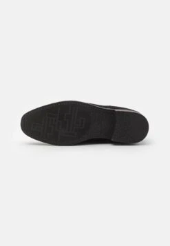 Pier One Unisex - Botines Bajos - Black -Pier One Tienda b3a083e4e12945fd8fd7deb88f8fbcf3