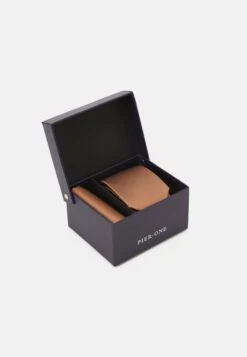 Pier One Set - Pañuelo De Bolsillo - Brown -Pier One Tienda babe3a8e1d9249caa1f087b31d93f505