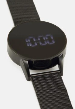 Pier One Smartwatch - Black -Pier One Tienda bbf012a8af8349bfa24143042376f060
