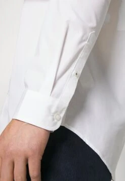 Pier One 2 Pack - Camisa - White/Olive -Pier One Tienda d6657347294c4fd5a48a2a505813ffb1