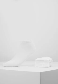 Pier One 7 Pack - Calcetines - White
