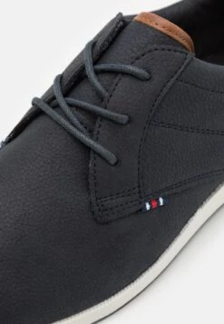 Pier One Zapatos Con Cordones - Dark Blue/White -Pier One Tienda dff75f48d15744d2a2c522f733b15946