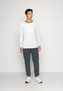 Pier One Tienda -Pier One Tienda e40e8c4a3268417ca3ada8644e617079