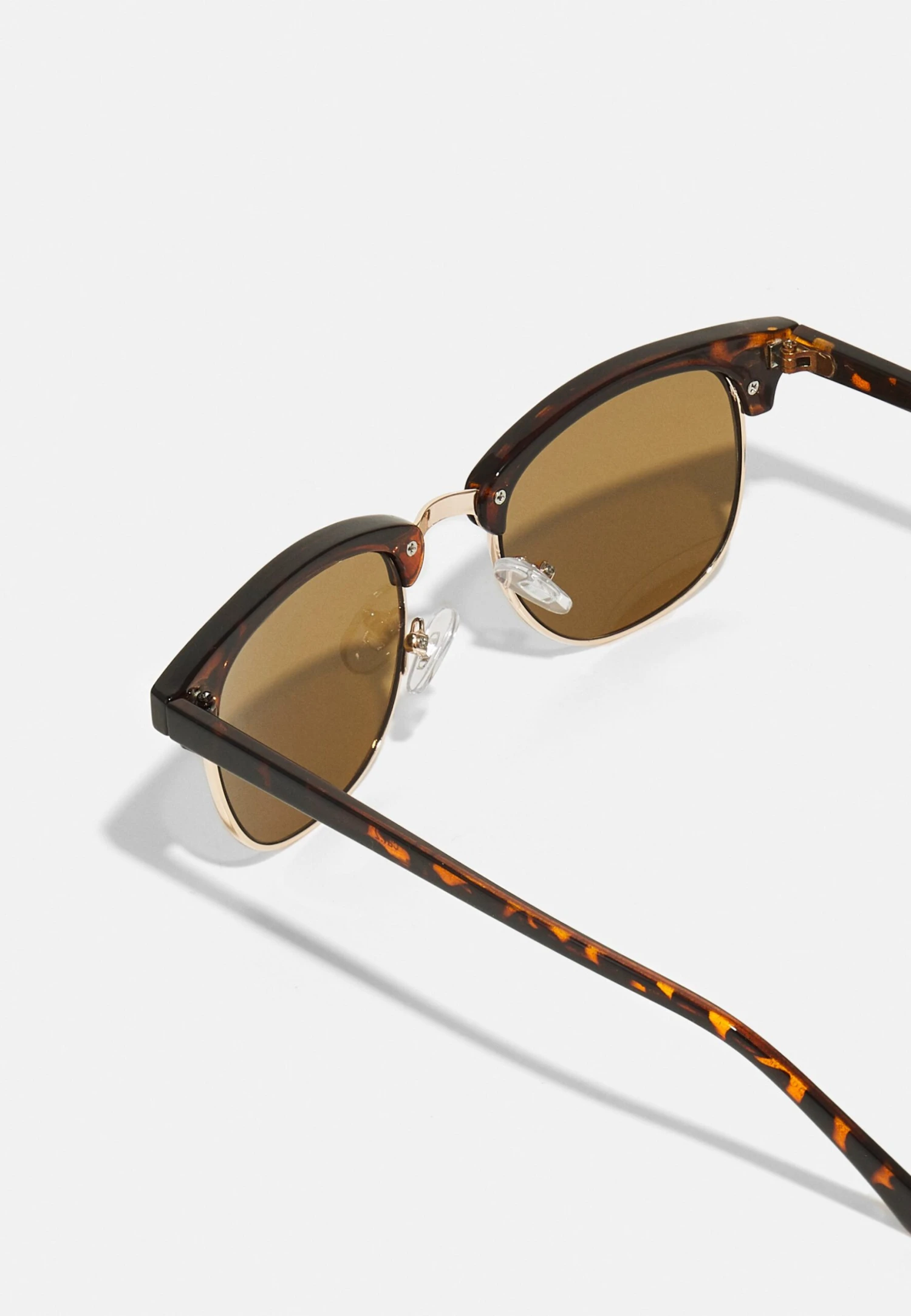 Pier One 2 Pack - Gafas De Sol - Brown/Black 4 Pier One 2 Pack - Gafas De Sol - Brown/Black - Imagen 2